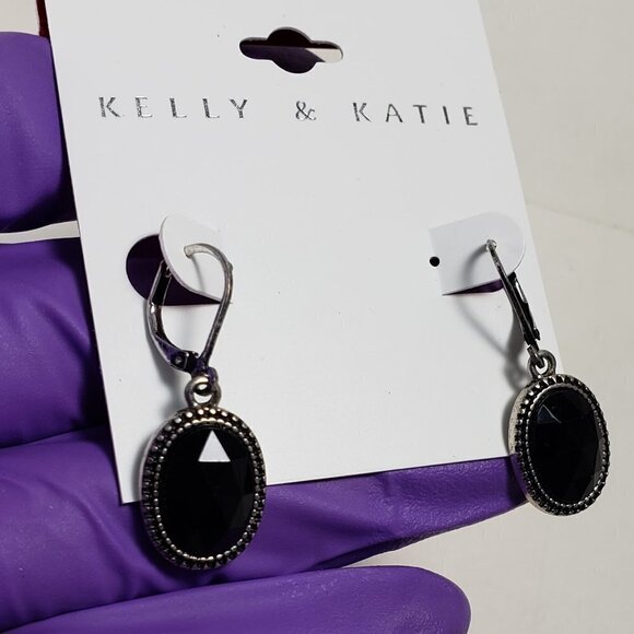 Silver Drop Earrings – Faceted Black Stones with Beaded Frame, Leverback Design - Picture 7 of 7